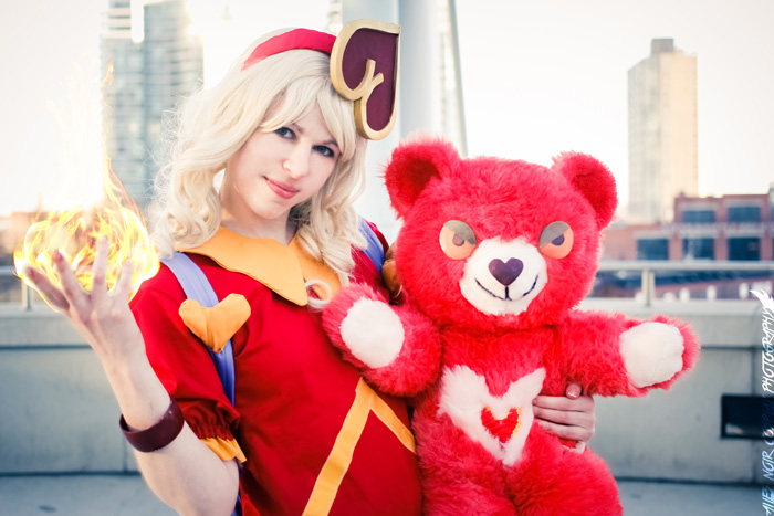 Sweetheart Annie from League of Legends Cosplay