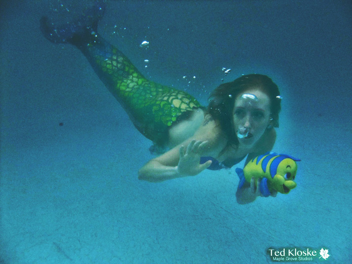 Underwater Ariel Cosplay