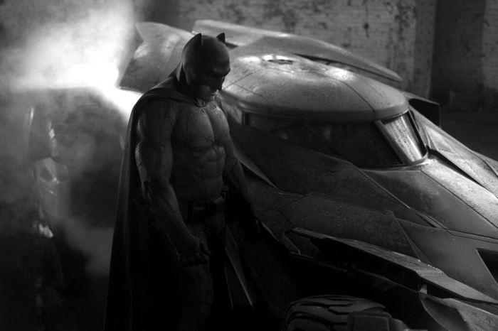 New Photo of Ben Affleck as Batman + More Photos