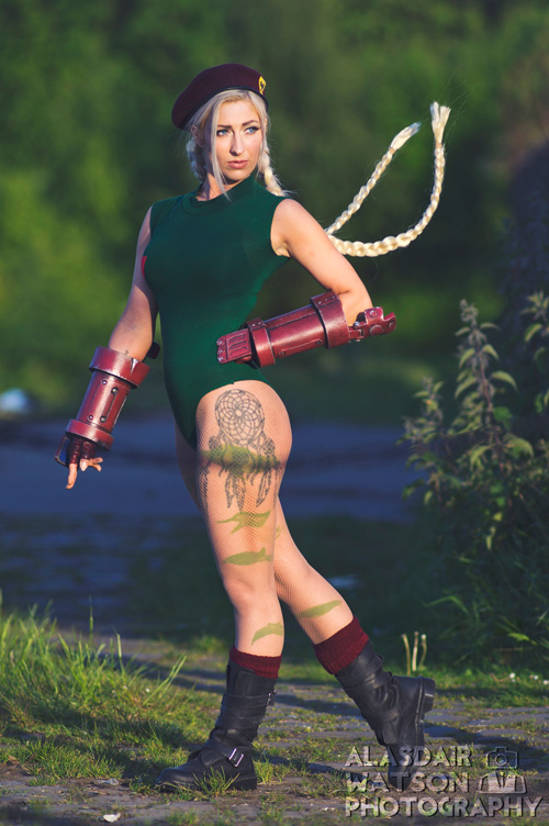 Cammy White from Street Fighter Cosplay
