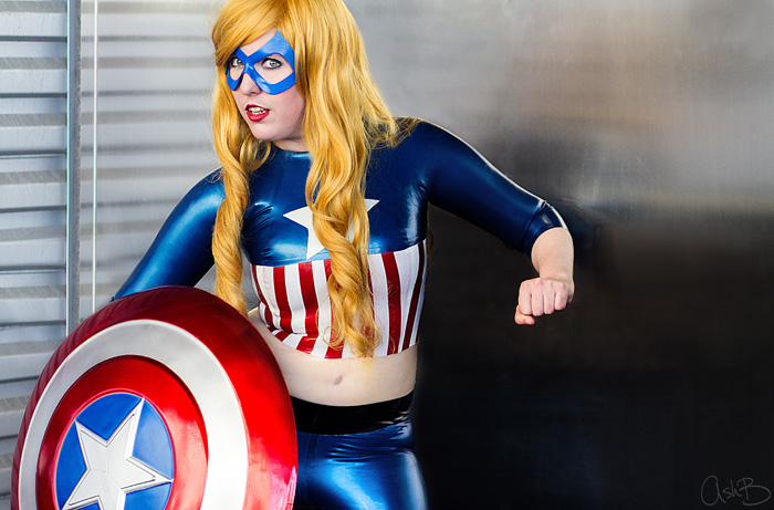 Fem Captain America/American Dream Cosplay