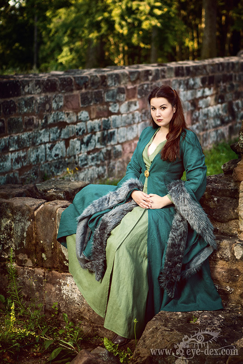 Catelyn Stark from Game of Thrones Cosplay