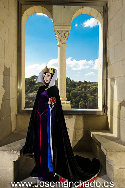 Snow White Evil Queen Cosplay