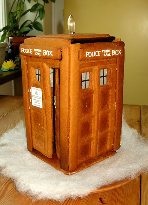 Gingerbread TARDIS