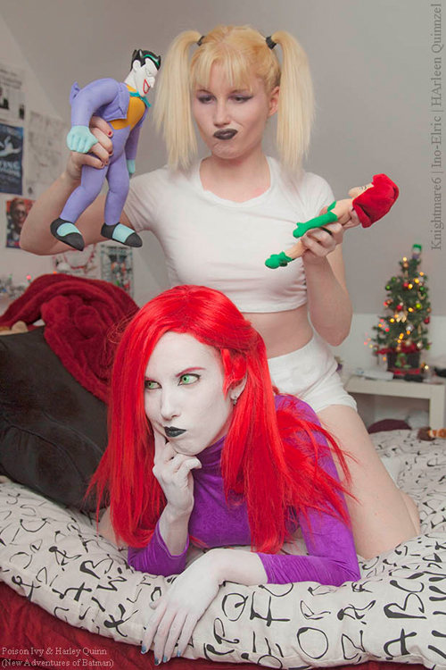Poison Ivy and Harley Quinn "Holiday Knights" Cosplay