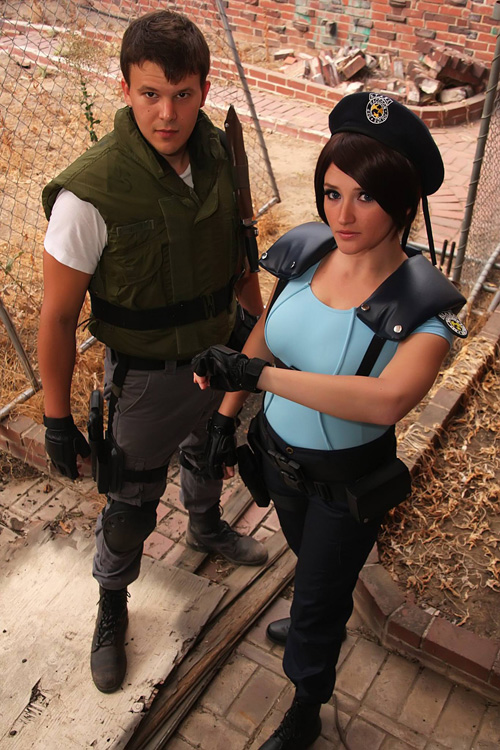 Jill Valentine and Chris Redfield from Resident Evil Cosplay