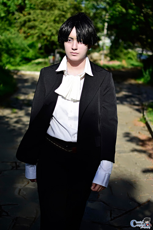 Levi from Attack on Titan Crossplay