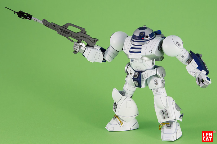 Epic Custom R2-D2 Gunpla