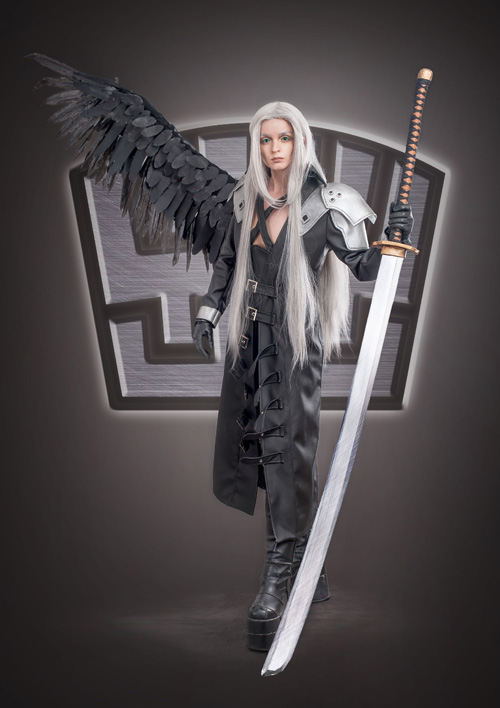 Sephiroth from Final Fantasy VII Cosplay