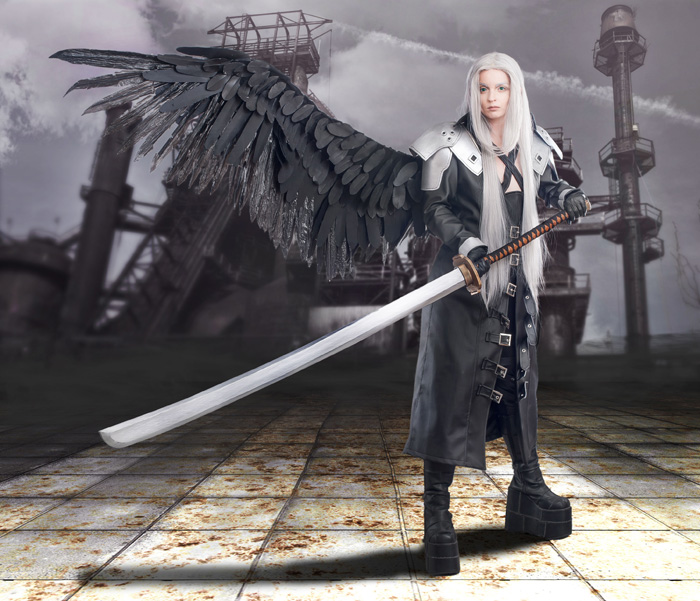 Sephiroth from Final Fantasy VII Cosplay