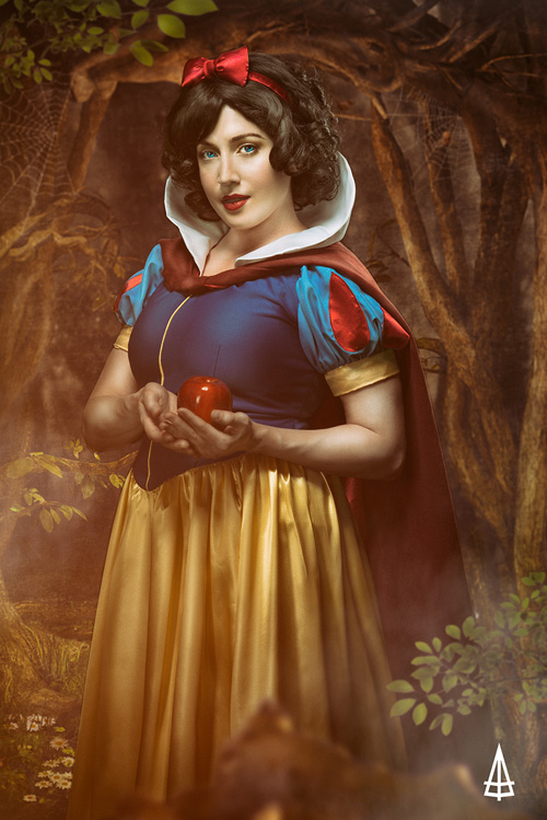 Snow White & The Evil Queen Cosplay