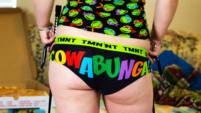 TMNT Fangirl Pizza Time Photoshoot