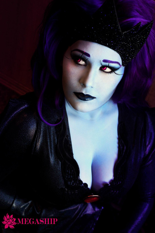 The Queen of the Black Puddle Cosplay