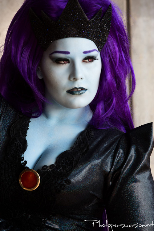 The Queen of the Black Puddle Cosplay